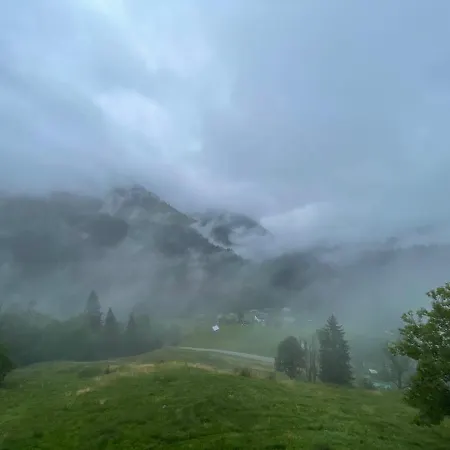 Ferienwohnung Bergblick Ebnit Apartamento *